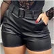 Short de Couro Fake Tecido Cirre Shorts Preto Com Cinto de Fivela Shortinhos Cintura Alta Courino Com Bolso